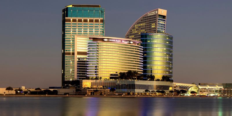 Crown Plaza Dubai