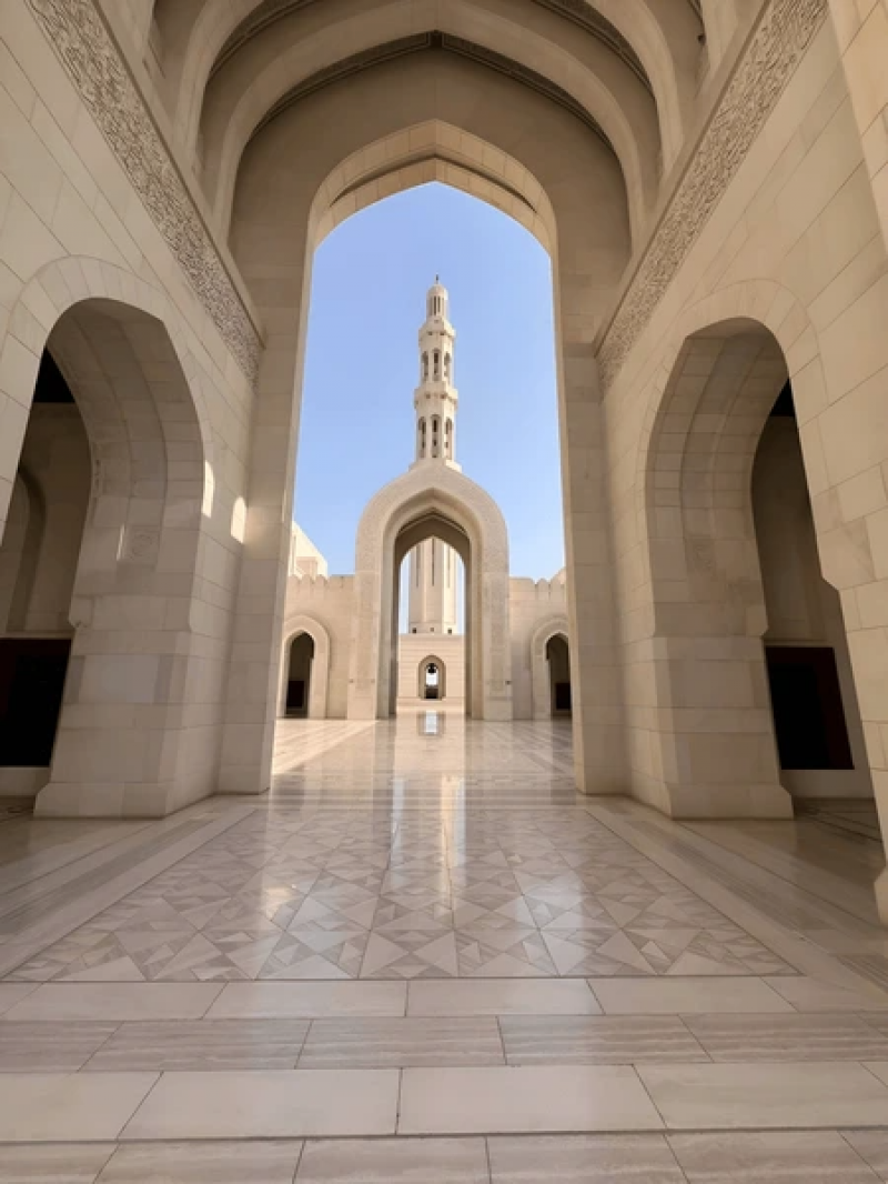 Classic Oman: Mountains, Wadis & Desert - 6 Nights