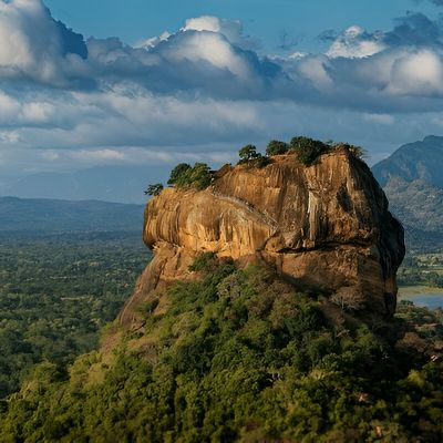 Taj to Tropics: Golden Triangle & Maldives 10-Night Getaway